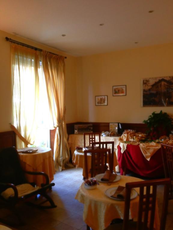 Albergo Birra サヴィニョーネ エクステリア 写真